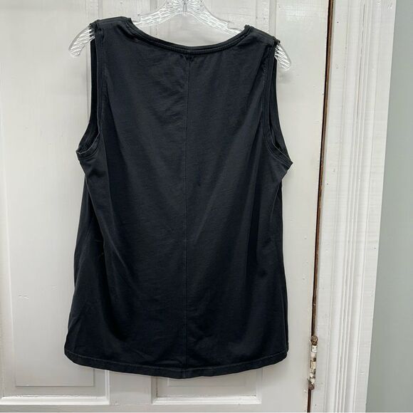 Duluth Trading Company black sleeveless shirt women's large - Picture 2 of 3